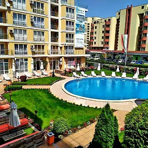 Flores Park Słoneczny Brzeg