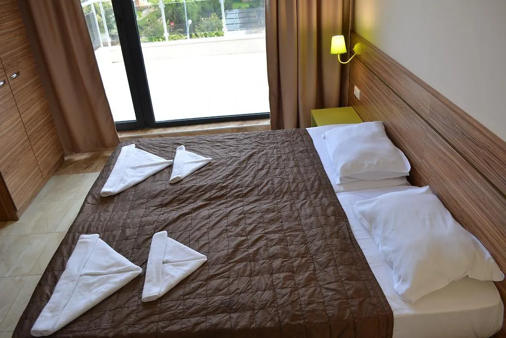 Tia Maria Hotel Sunny Beach 3*,